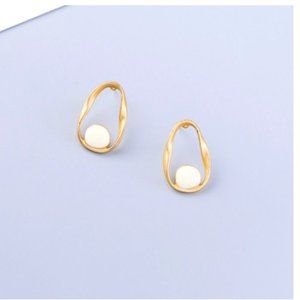 Geometric Hoops Geo Circle Gold Earrings